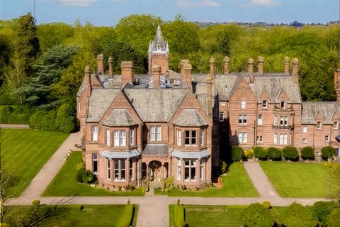 Ye Priory Court, Liverpool L25