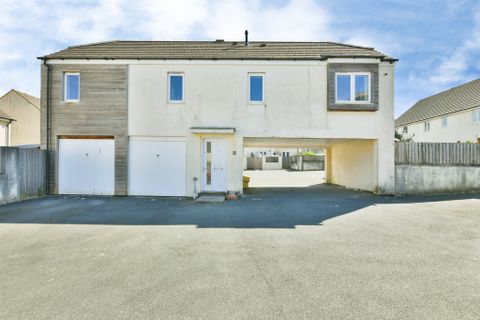 Whitehaven Way, Plymouth PL6