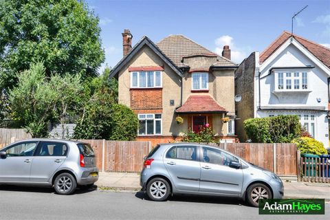 Apartment in London, London Borough of Barnet - View 2
