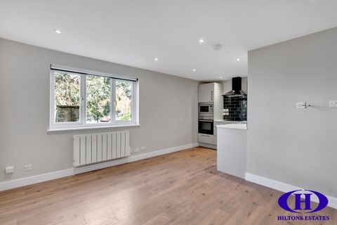 Wilkinson Way, London W4, Studio to rent