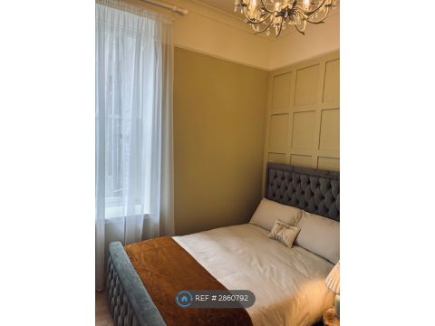 Skene Terrace, Aberdeen AB10