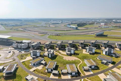 Apartment in Silverstone, West Northamptonshire - View 5