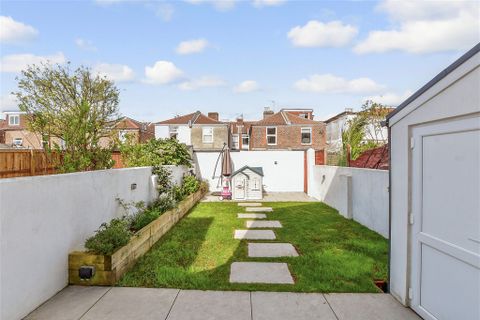 House in Portsmouth, Fratton - View 2