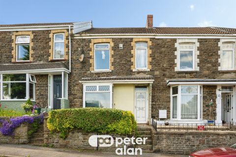 Seaview Terrace, Mount Pleasant, Swansea SA1