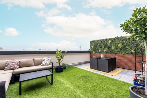 89 Plough Lane, London SW17