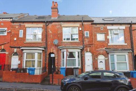 Clarke Square, Sheffield S2