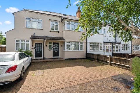 Cromwell Avenue, New Malden KT3