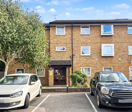 Flat 1, 14 Henfield Road, Wimbledon SW19