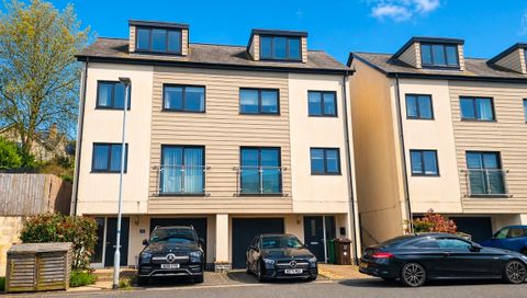 Warelwast Close, Plymouth PL7