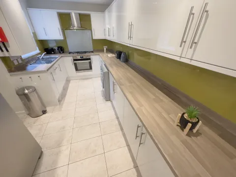 Jubilee Drive L7 - View 5
