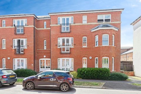 George Roche Road, Canterbury, Kent CT1, 2 bed flat for sale, £240,000 ...