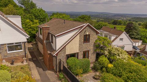 Cotswold Way, Risca NP11, 4 bed detached house for sale, £375,000 - Zoopla