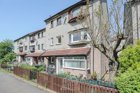 Flat 2/2 5 Denmilne Path, Glasgow G34
