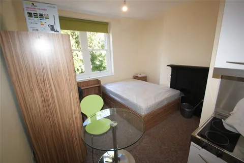Apartment in Bristol, Tyndall's Park, City Centre - View 5