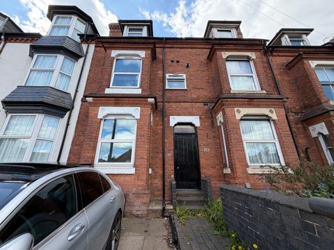 Harborne Park Road, Birmingham B17, Room to rent