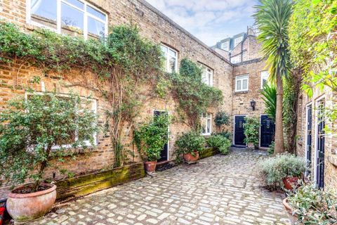 Rheidol Mews, London, London N1