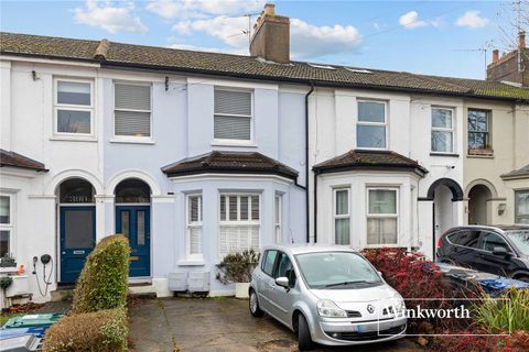 Long Lane, Finchley, London N2
