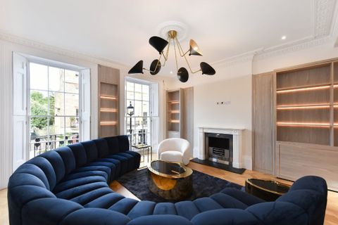 House in London, Paddington - View 2