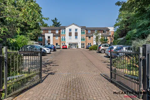 Apartment in Broadland, Thorpe St Andrew - View 5