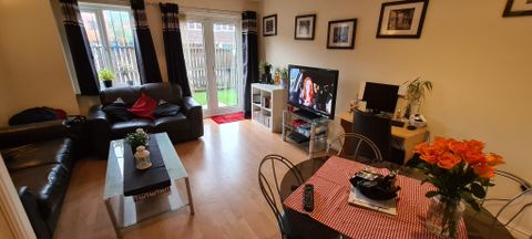 New Bold Walk, Hulme, Manchester. M15 - More