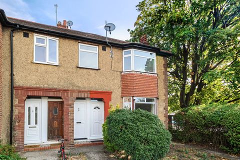 Whitton Avenue West, Northolt UB5