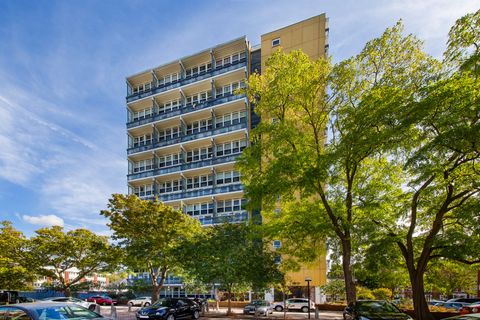 Ethelburga Tower, Rosenau Road SW11