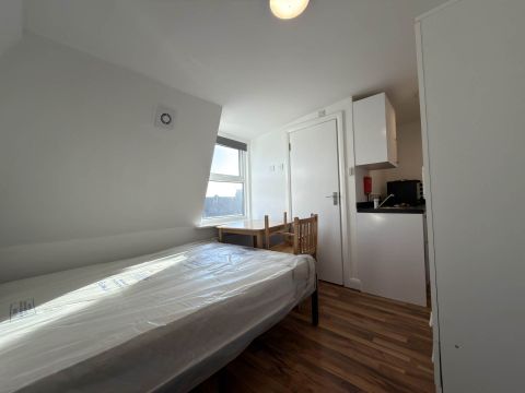 Harringay Road, London N15, Studio to rent