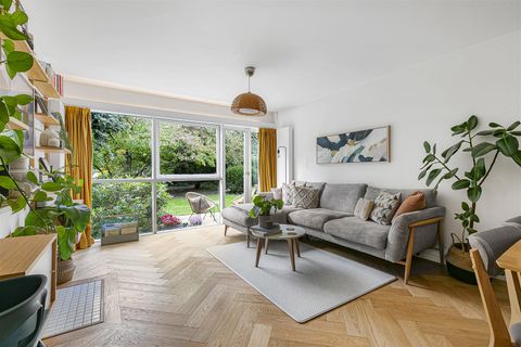 Parkleys, Ham TW10