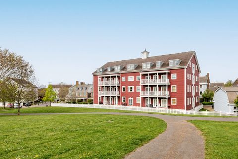 Lewiston Close, Worcester Park KT4