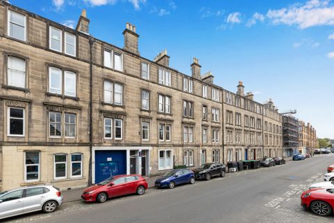 35 (2F1) Dalmeny Street, Leith, Edinburgh EH6