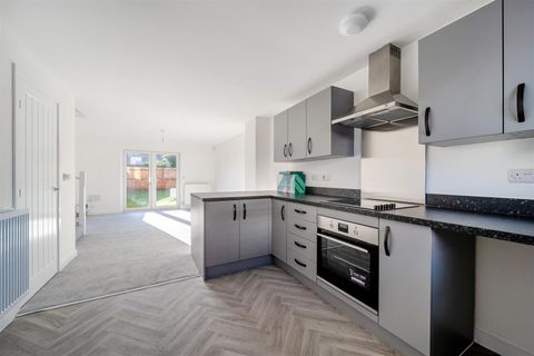 Meggitt Avenue, Whitmore Place, Coventry CV6