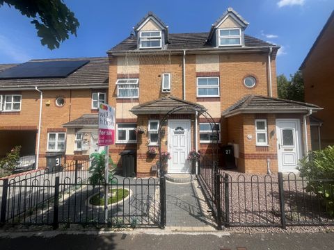 Kestrel Lane, Hamilton, Leicester LE5