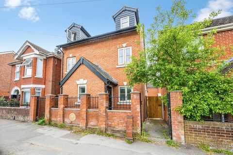Bursledon Road, Southampton SO19