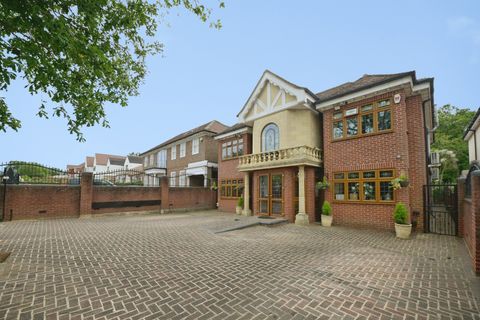 Tomswood Road, Chigwell, Essex IG7