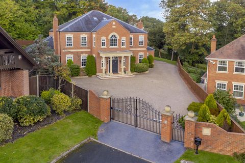 Grangelea Gardens, Bramcote, Nottingham NG9