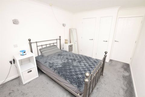 Mawney Road, Romford RM7