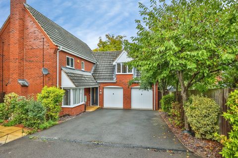 Holly Leaf Road, Hucknall, Nottingham, Nottinghamshire NG15