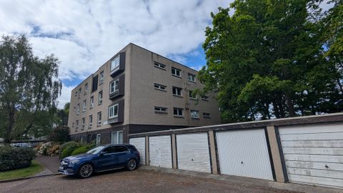 Barntongate Avenue, Edinburgh EH4 - View 2