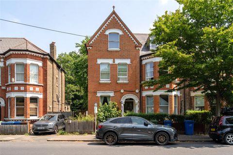 Croxted Road, London SE21, 2 bed flat to rent, £2,350 pcm - Zoopla