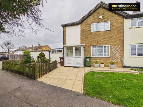 Cherry Tree Lane, Potters Bar EN6