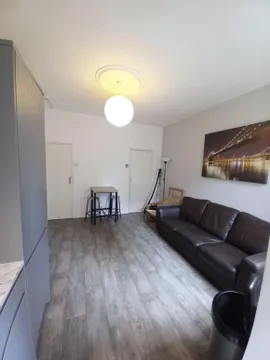 Apartment in Sheffield, Crookesmoor, Walkley - View 5