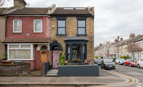 Cheneys Road, Leytonstone, London E11 – pohled 2