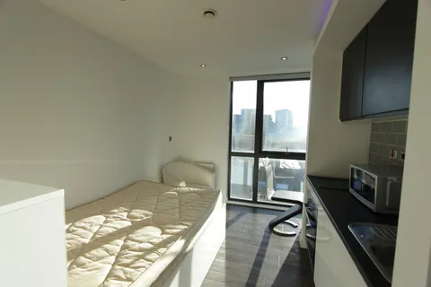 Apartment in Sheffield, Moorfoot, Broomhall - View 5