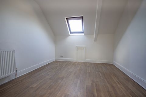 Room 6, Brighton Grove, Newcastle Upon Tyne, Tyne And Wear NE4, Room to rent