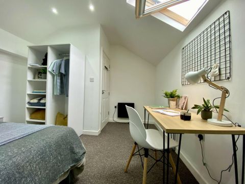 Upper Allen Street, Sheffield S3, Room to rent