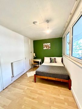 Timsbury Walk, London SW15, Room to rent