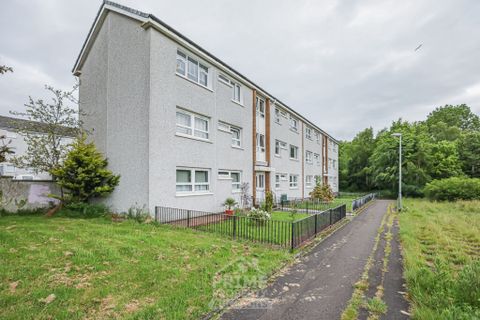 12 Mossvale Path, 1/2, Glasgow G33