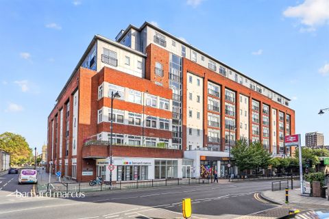 Manor Road, Wallington SM6