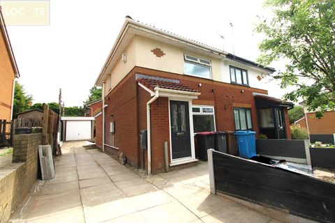 Blisworth Avenue, Eccles M30