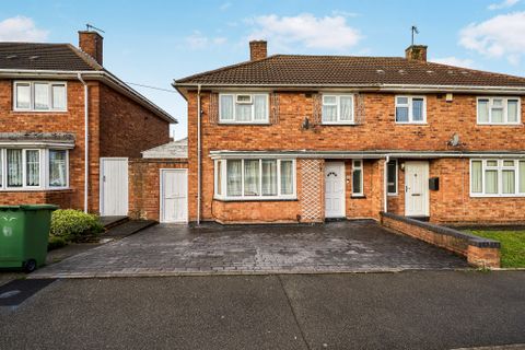 Cheviot Road, Parkfields, Wolverhampton WV2
